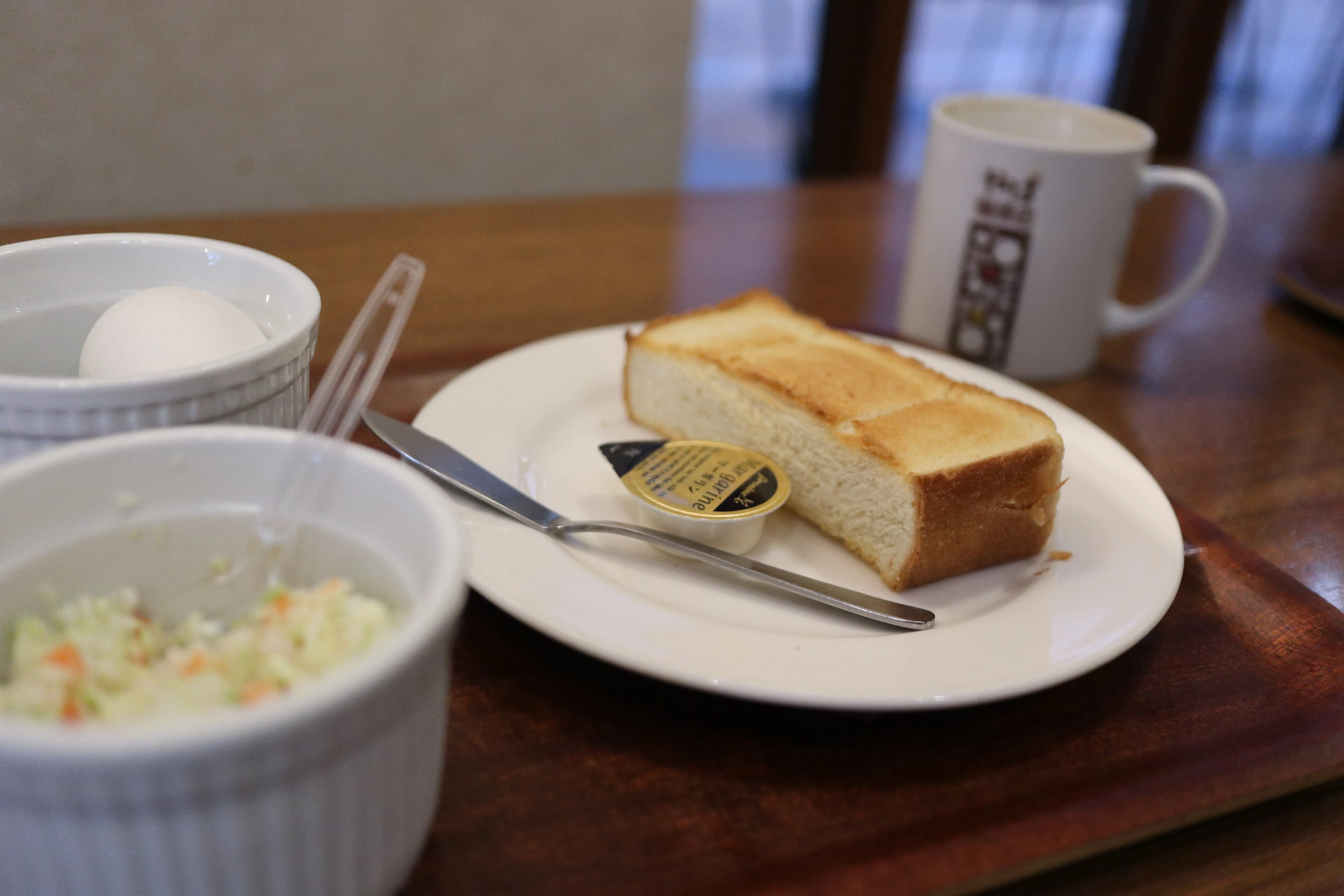 やば珈琲店のトーストセット